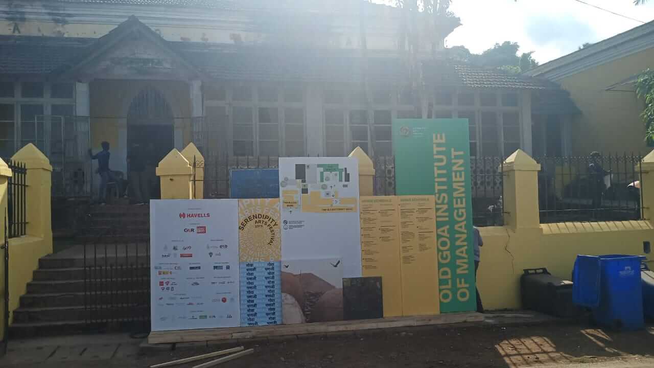 Photo of a pallette structure showing SAF 2019 branding